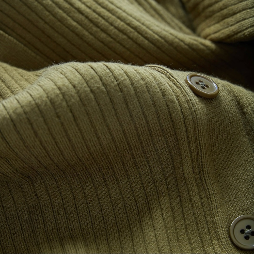 Green Ribbed Button-Down Maxi Dress - Picture 6 of 8